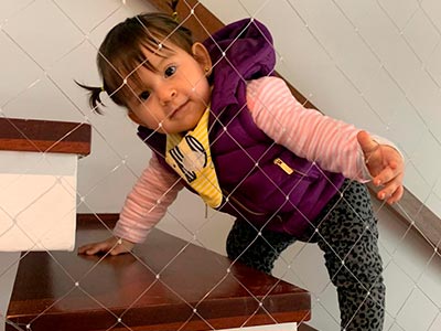 trabajo malla en ventana