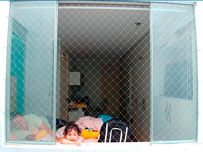 trabajo malla en ventana